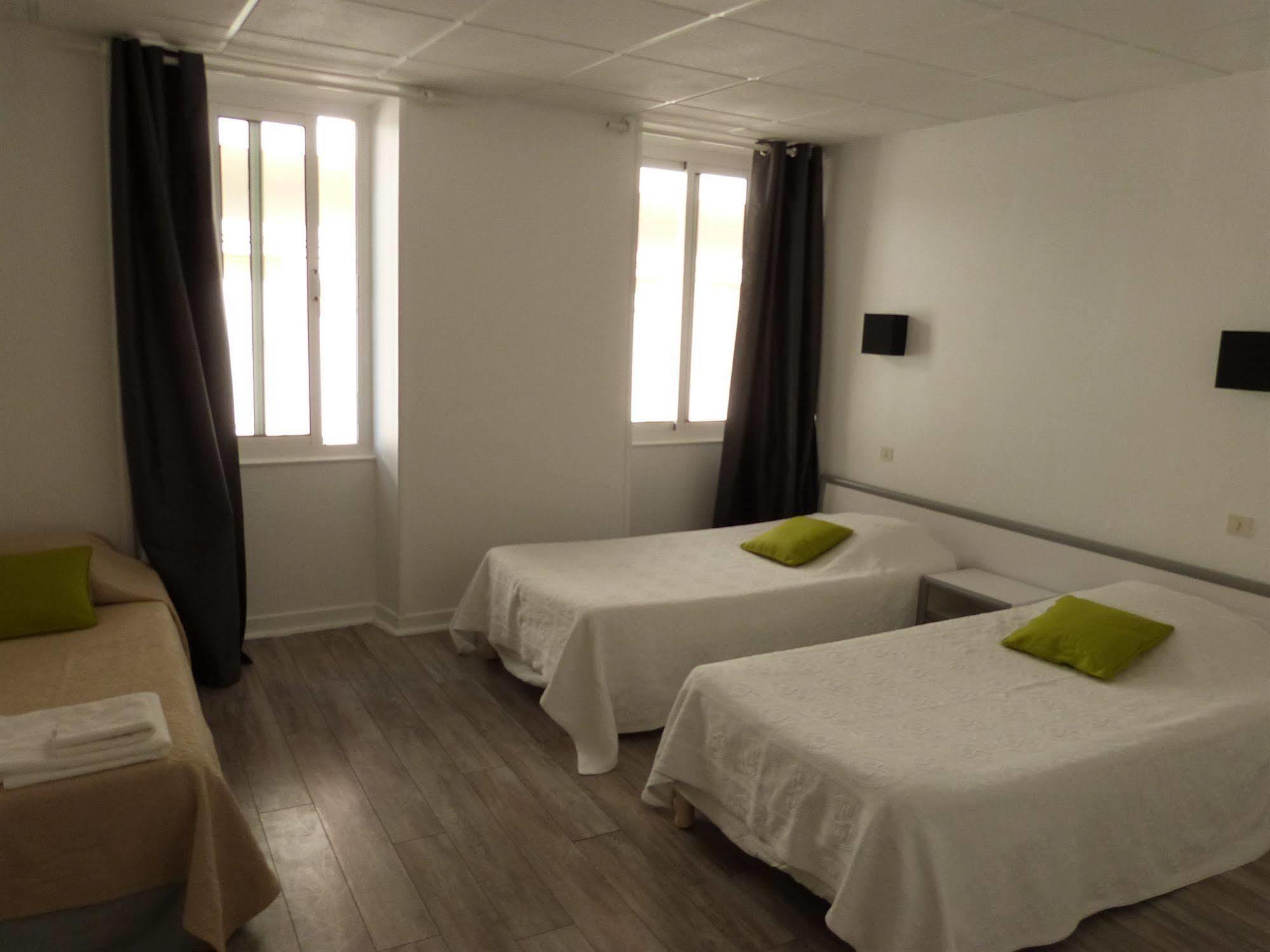 Le Petit Hotel เบียริตซ์ ภายนอก รูปภาพ