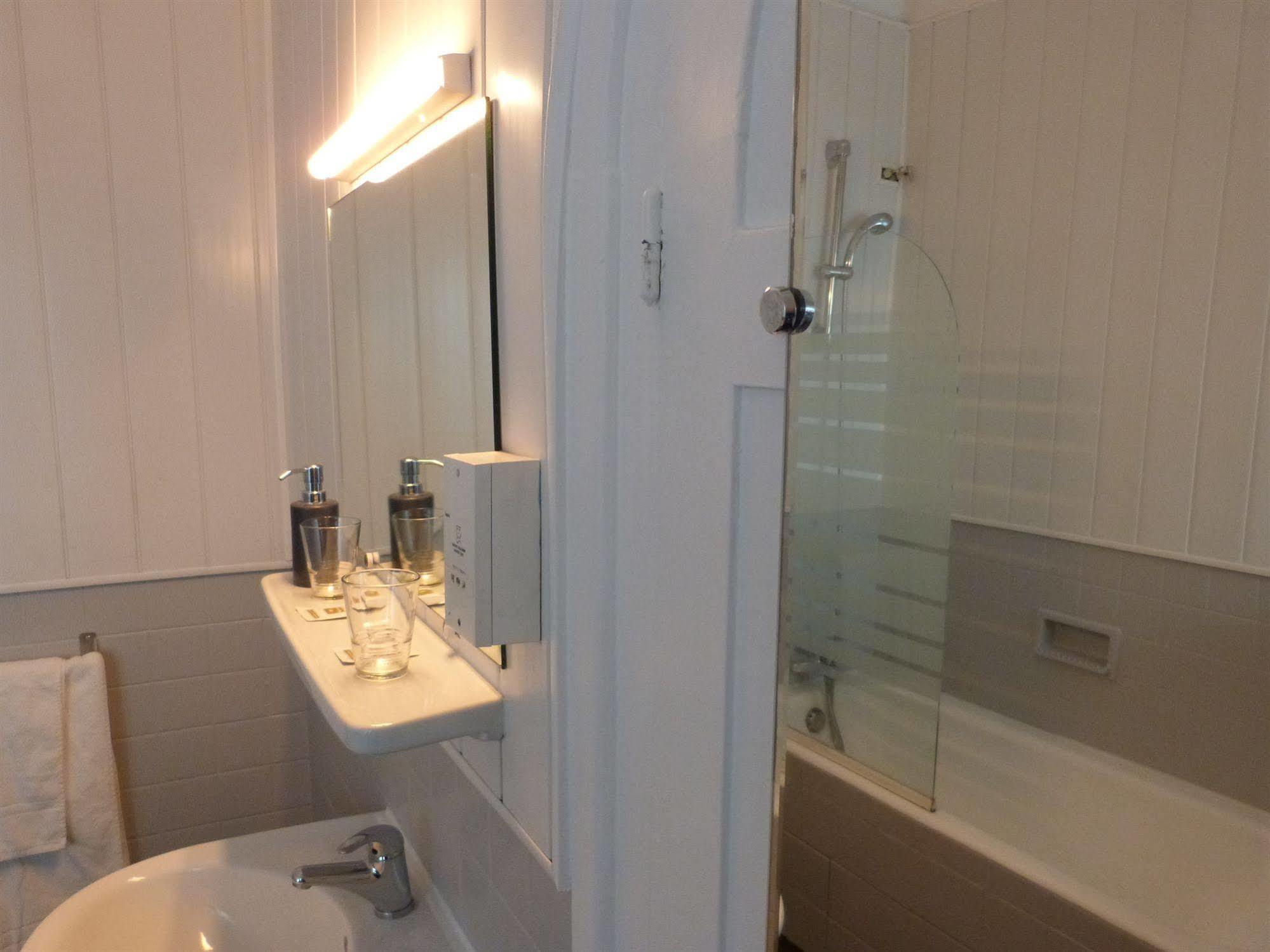 Le Petit Hotel เบียริตซ์ ภายนอก รูปภาพ